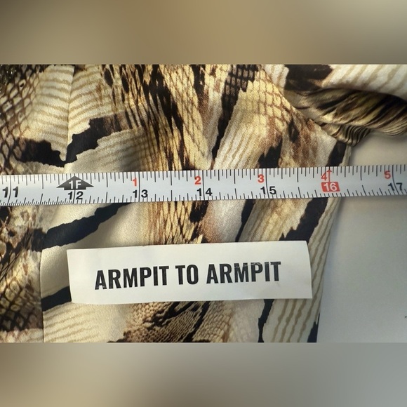 Vintage Albert Makali 100% Silk Animal Print Beaded Dressy Blazer Ruffle Hem 2 - Picture 12 of 14